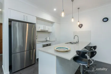 Property photo of 18 Julaji Close Bonnie Doon QLD 4873