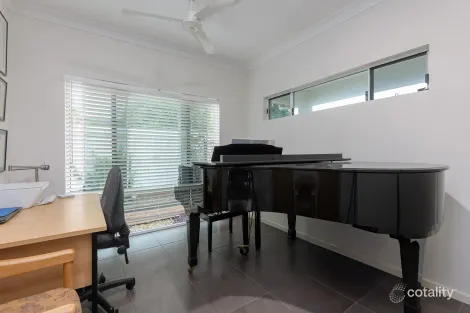 Property photo of 18 Julaji Close Bonnie Doon QLD 4873