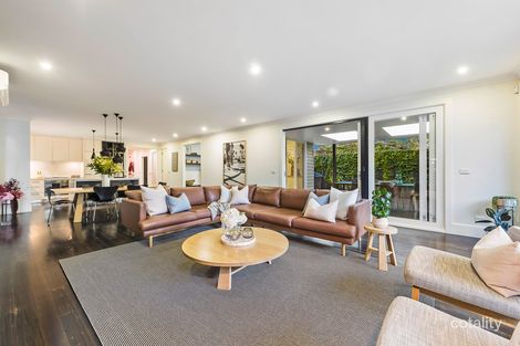 Property photo of 20 Melton Avenue Carnegie VIC 3163