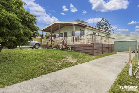 11 Archer Ct, Lakes Entrance, VIC 3909