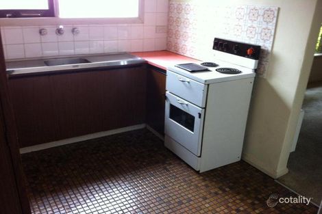 Property photo of 3/16 Minogue Crescent Hoppers Crossing VIC 3029