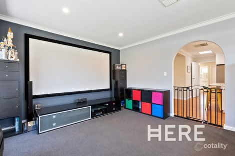 5 Stanford Rd, Kallaroo, WA 6025