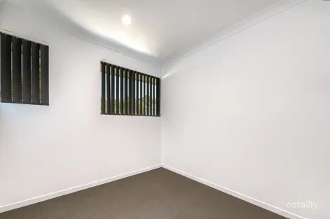 Property photo of 176 Cotlew Street Ashmore QLD 4214