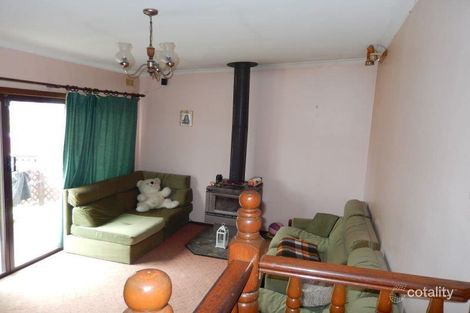 Property photo of 50 North Road Yallourn North VIC 3825