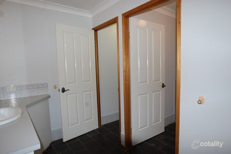 Property photo of 2 Nichols Road Highfields QLD 4352