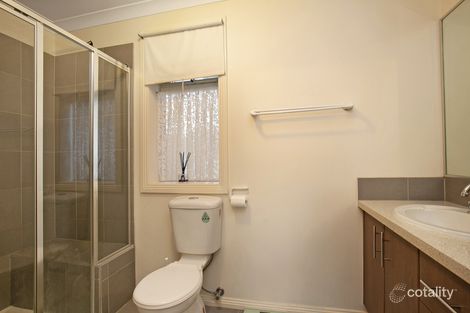 Property photo of 14/11-13 Olive Street Reservoir VIC 3073