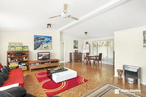 Property photo of 5 Armstrong Crescent Robertson NSW 2577