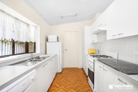 Property photo of 5 Armstrong Crescent Robertson NSW 2577