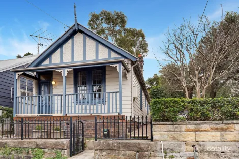 Property photo of 32 Waterview Street Balmain NSW 2041