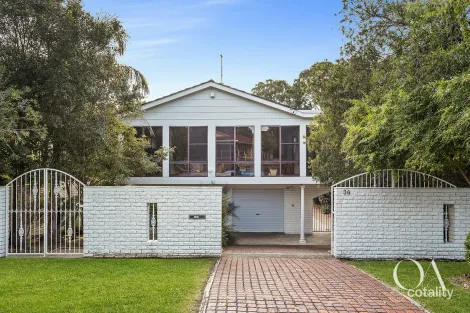 Property photo of 34 Lawrence Street Woonona NSW 2517