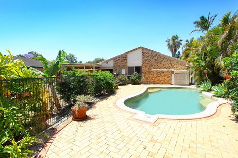 Property photo of 13 Beaconsfield Drive Burleigh Waters QLD 4220
