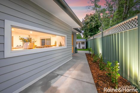 Property photo of 2/11 Worcester Road Gisborne VIC 3437