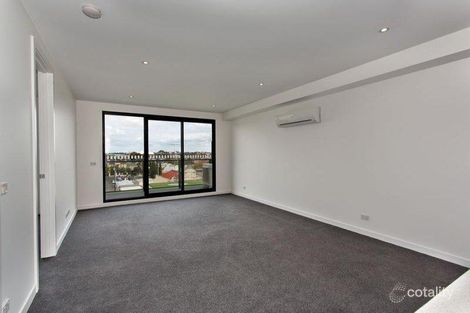 Property photo of 24/122 Maribyrnong Road Moonee Ponds VIC 3039