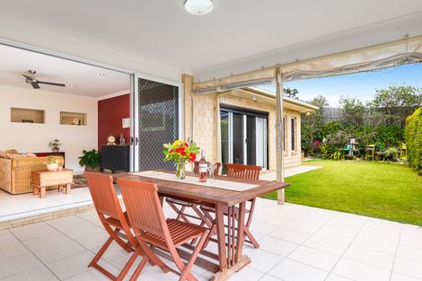 Property photo of 6 Rail Close Dayboro QLD 4521