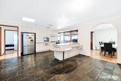 Property photo of 98 Endeavour Drive Cranbourne North VIC 3977