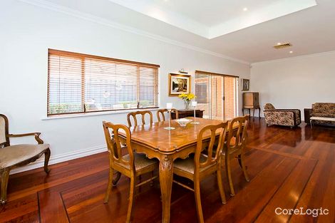 Property photo of 18 Klem Avenue Salter Point WA 6152