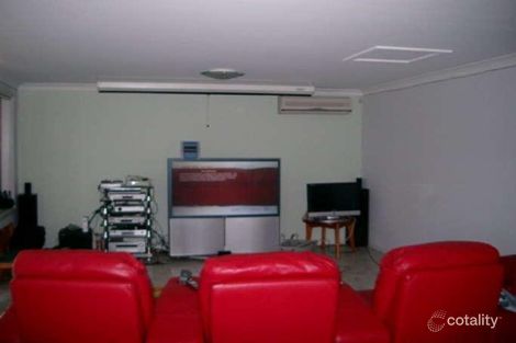 Property photo of 3A Domenico Close West Hoxton NSW 2171