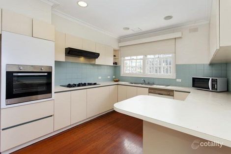 Property photo of 22 Larbert Avenue Balwyn North VIC 3104