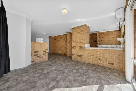 Property photo of 17 Appressa Place Greenfields WA 6210