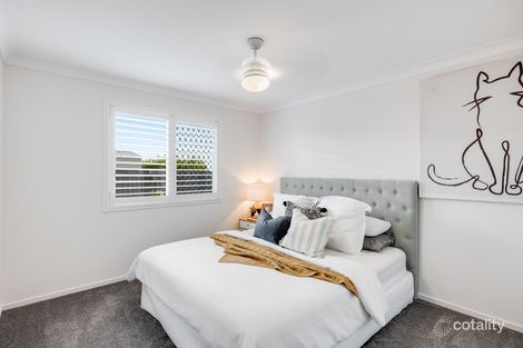 Property photo of 12 Pelling Court Westbrook QLD 4350