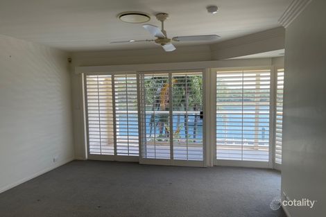 Property photo of 7102 Marine Drive East Hope Island QLD 4212