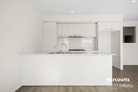 Property photo of 27 Orlov Street Aintree VIC 3336