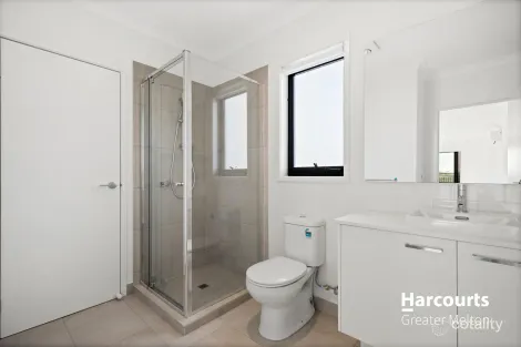 Property photo of 27 Orlov Street Aintree VIC 3336