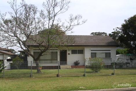 Property photo of 4 Weir Crescent Lurnea NSW 2170