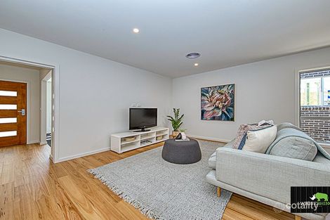 Property photo of 23 Zealie Bend Googong NSW 2620
