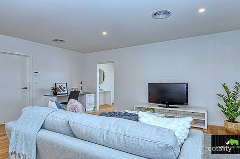 Property photo of 23 Zealie Bend Googong NSW 2620
