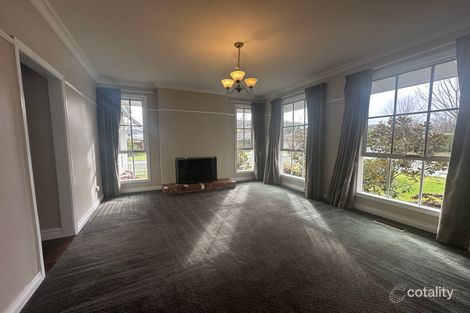 Property photo of 17 Lancaster Way Beaconsfield VIC 3807