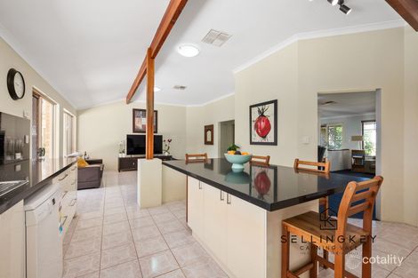 Property photo of 15 Waten Place Canning Vale WA 6155