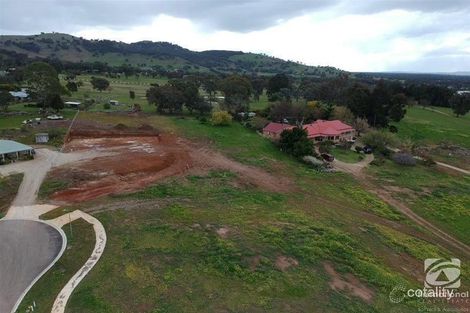 Property photo of 5 Eagleton Place West Wodonga VIC 3690