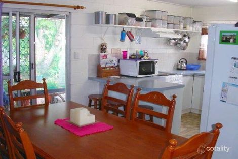 Property photo of 13 Barnfield Drive Andergrove QLD 4740