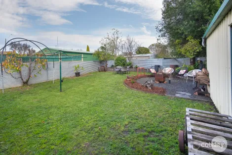 Property photo of 218 Yarrowee Parade Redan VIC 3350