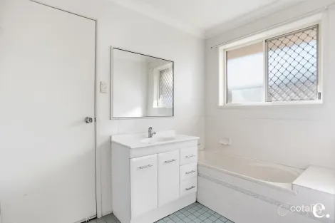 Property photo of 89 Donovan Crescent Gracemere QLD 4702
