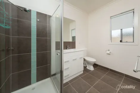 Property photo of 19 Victoria Cross Parade Wodonga VIC 3690