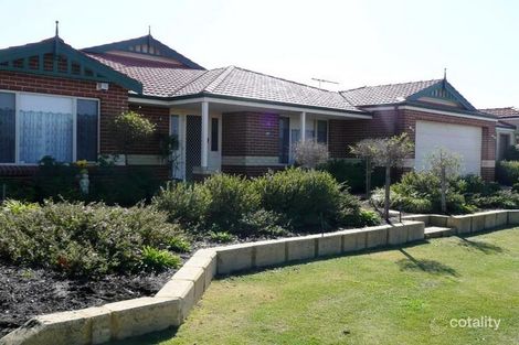 11 Heysen Pde, Southern River, WA 6110