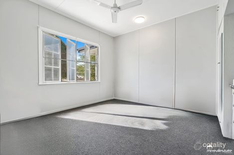 Property photo of 18 Card Street Berserker QLD 4701