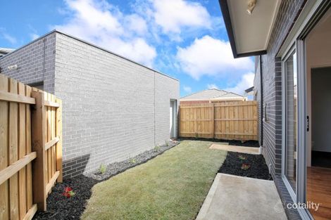 2/43 Riddell St, Westmeadows, VIC 3049