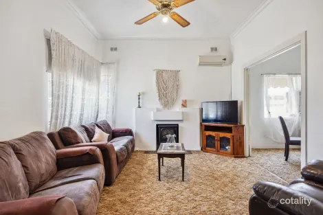 Property photo of 1 McGilp Avenue Glengowrie SA 5044