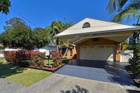 Property photo of 74 Gallipoli Avenue Umina Beach NSW 2257