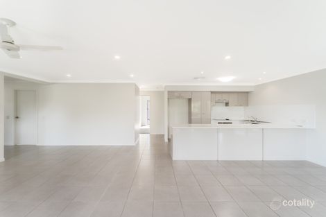 Property photo of 14 Carlsson Place Kirkwood QLD 4680