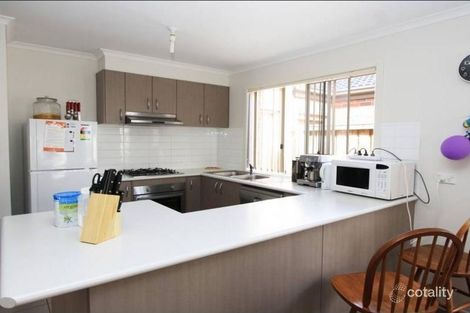 Property photo of 18 Parawong Parade Wyndham Vale VIC 3024