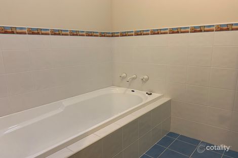 Property photo of 2/3 Ivy Crescent Old Bar NSW 2430