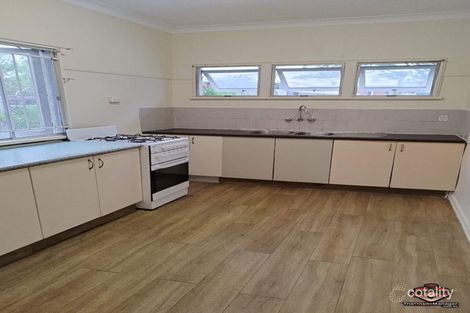 Property photo of 111 Dell Road St Lucia QLD 4067