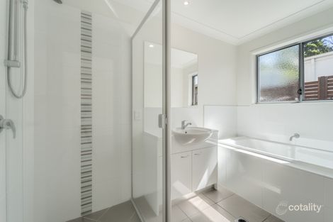 Property photo of 14 Carlsson Place Kirkwood QLD 4680