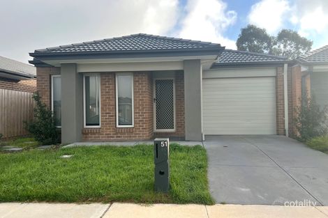 Property photo of 51 Indura Drive Werribee VIC 3030