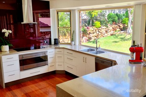 Property photo of 31 Constellation Crescent Bridgeman Downs QLD 4035