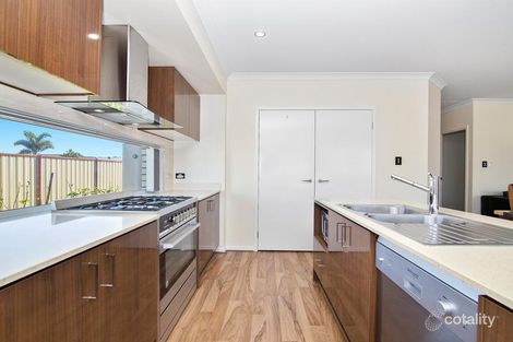 1 Sams Way, Marsden, QLD 4132